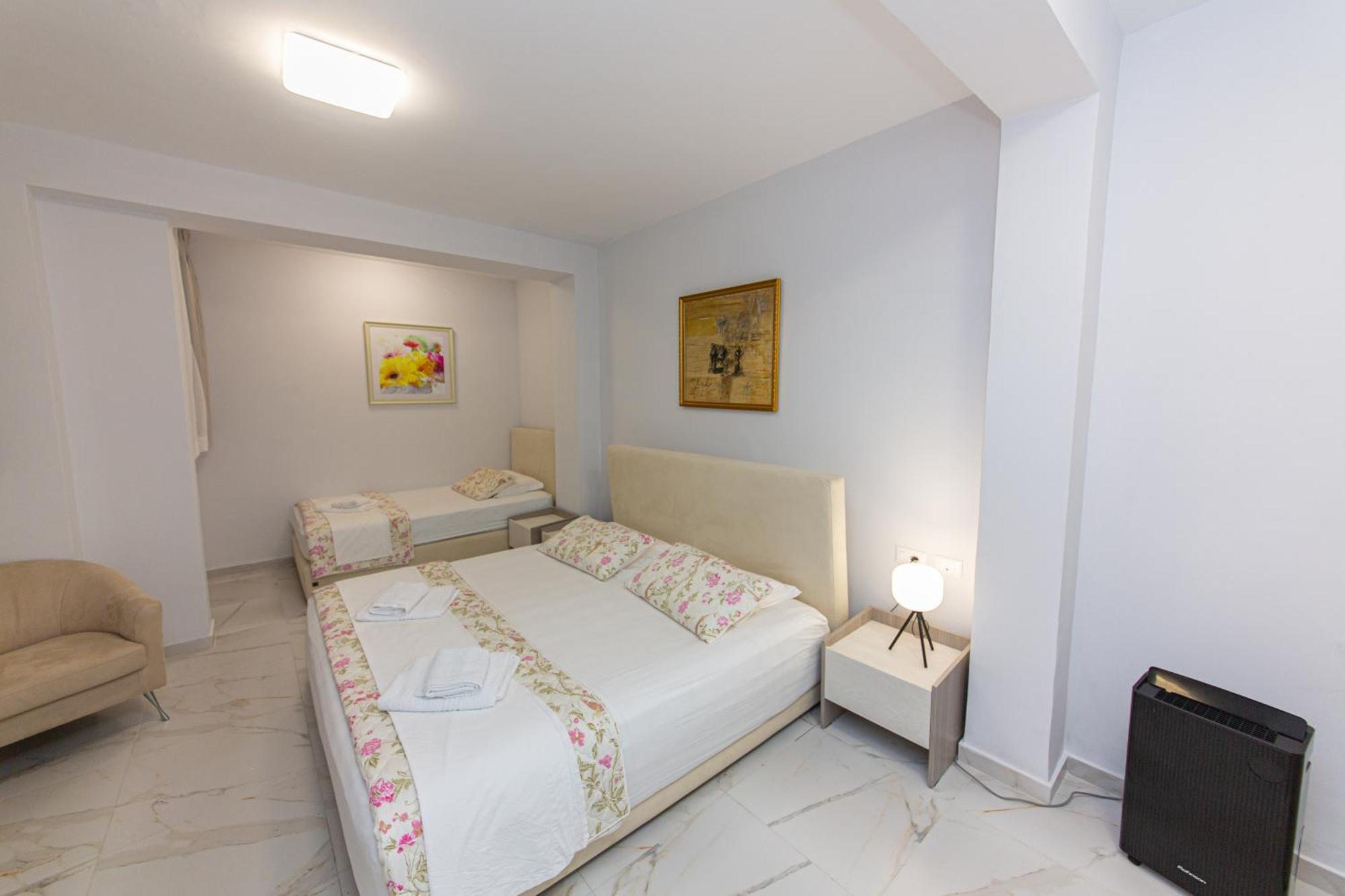 Luxury Villa 2 Vlore Luaran gambar