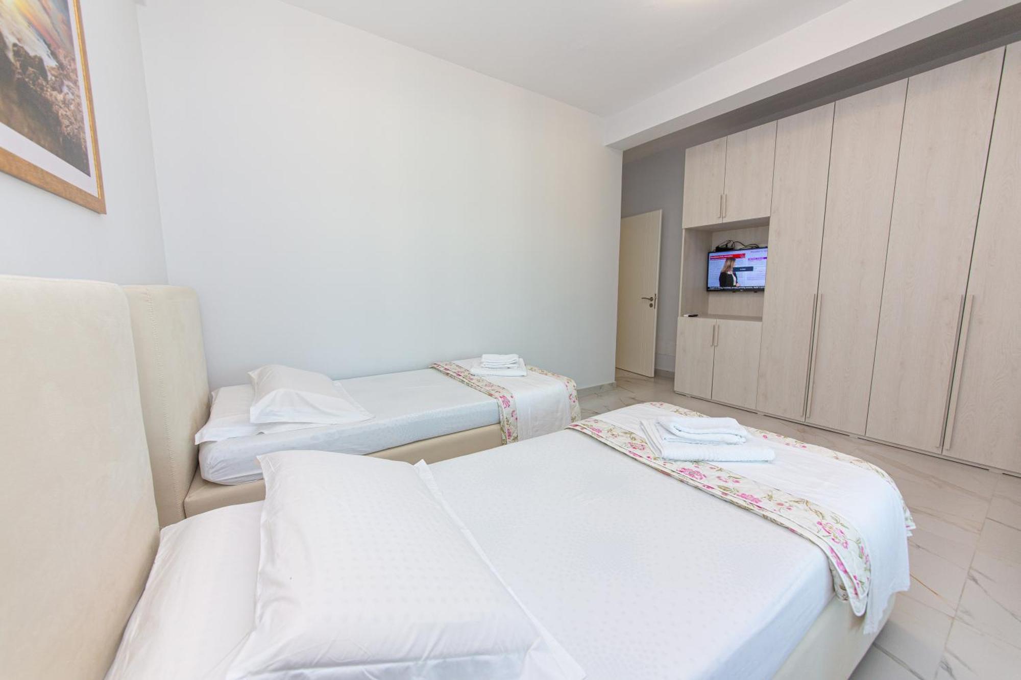 Luxury Villa 2 Vlore Luaran gambar